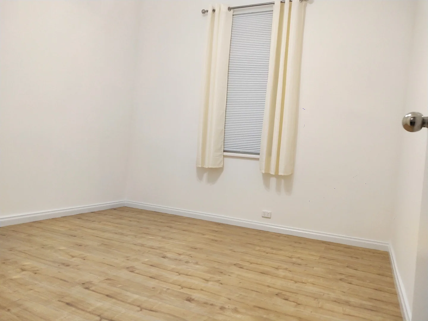 Additional image 6 of 116-118 Henty Street, Casterton VIC 3311