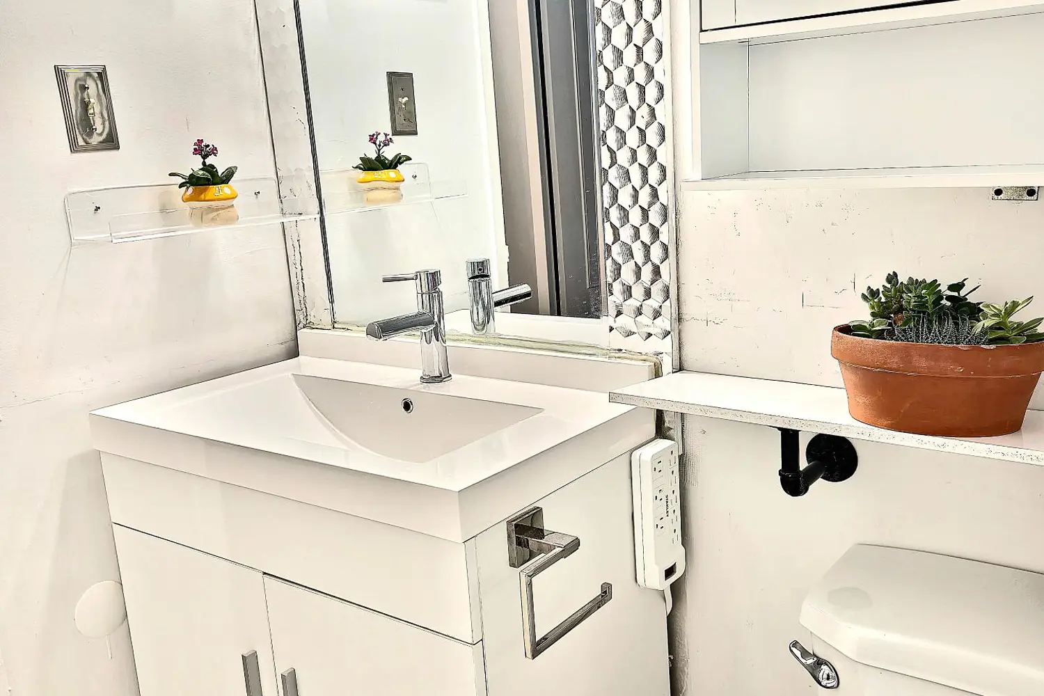 Additional image 14 of 35 Towering Heights Boulevard 1108