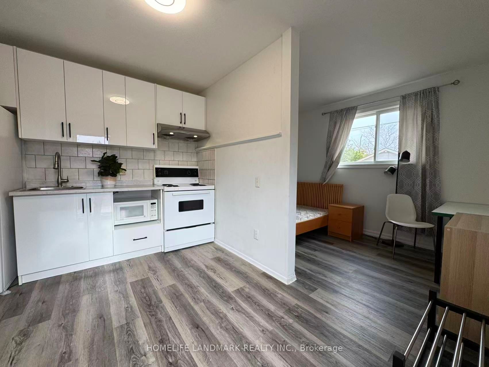 Additional image 3 of 2-16 Cartier Crescent, Richmond Hill, ON, L4C 2N1