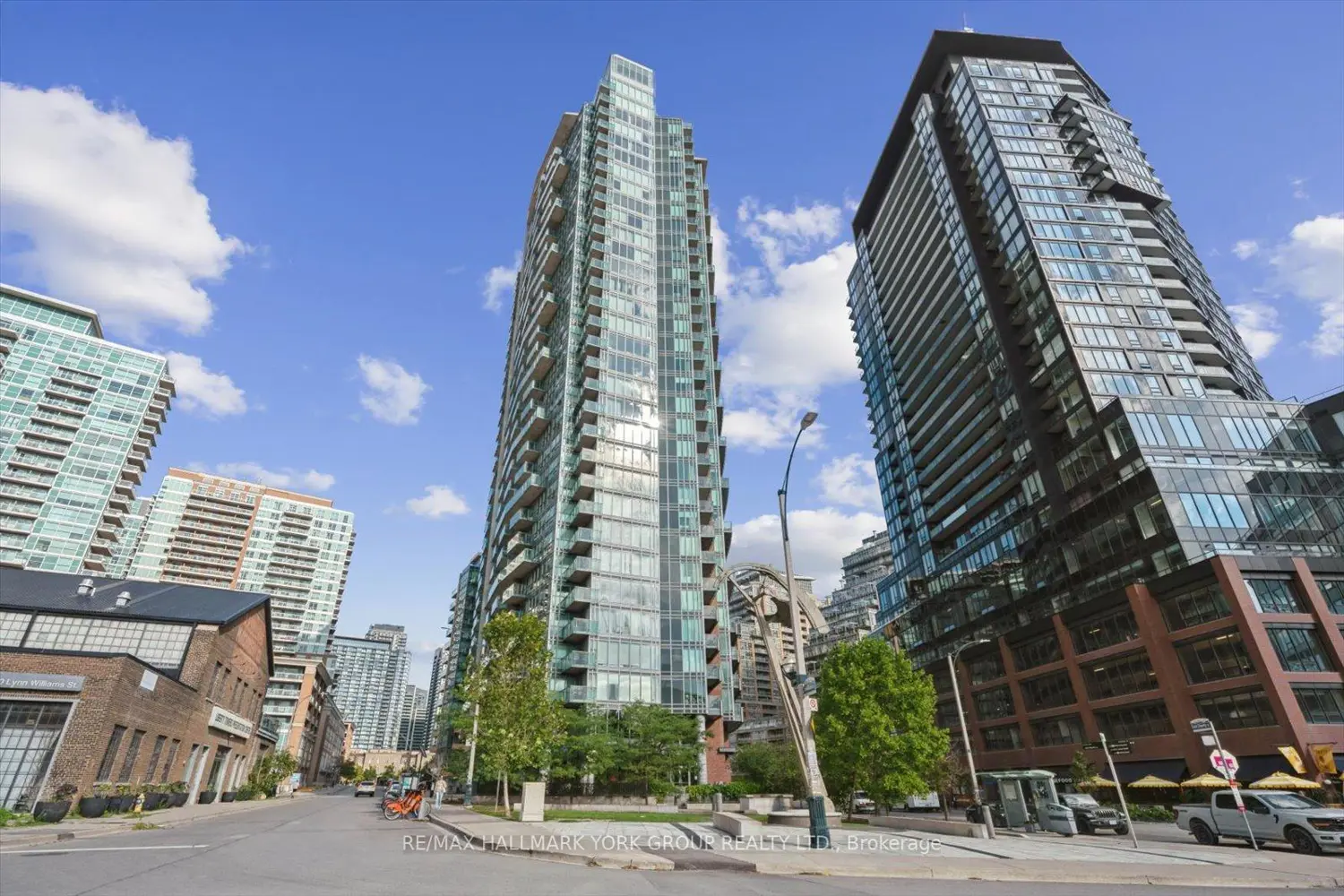 150 East Liberty Street 1113