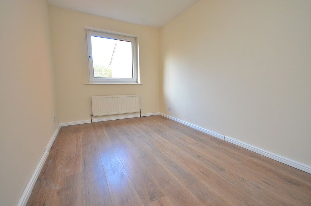 Additional image 7 of 3 bed terraced house to rentLowlands Close, Northampton NN3