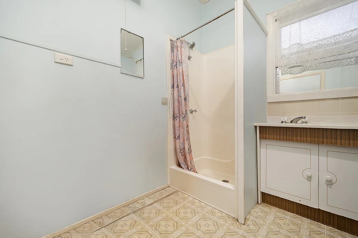 Additional image 4 of 13 Roberts Street, Hamilton VIC 3300