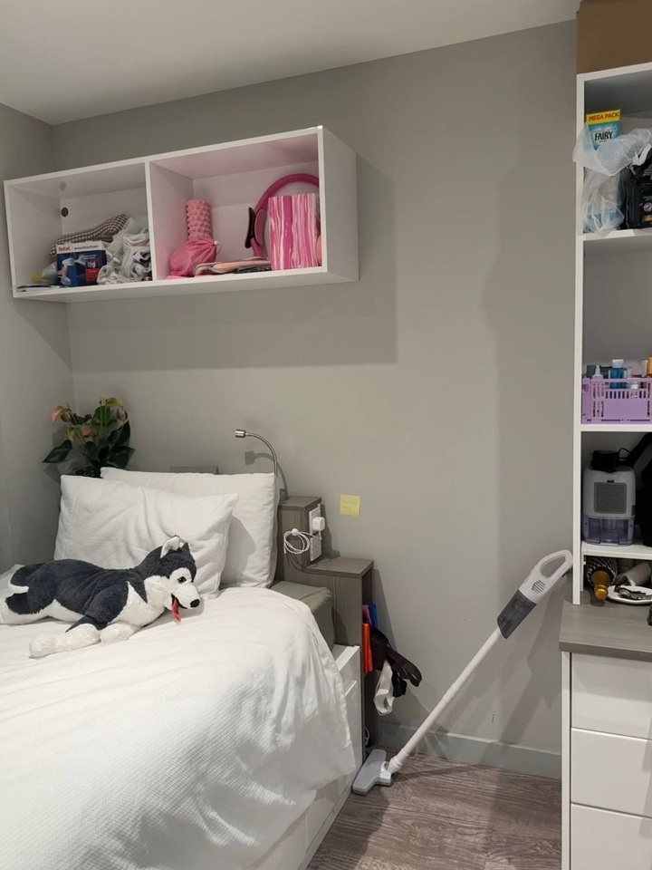 Room in a Shared Flat, Willowbank Crescent, G3, N1 7GU