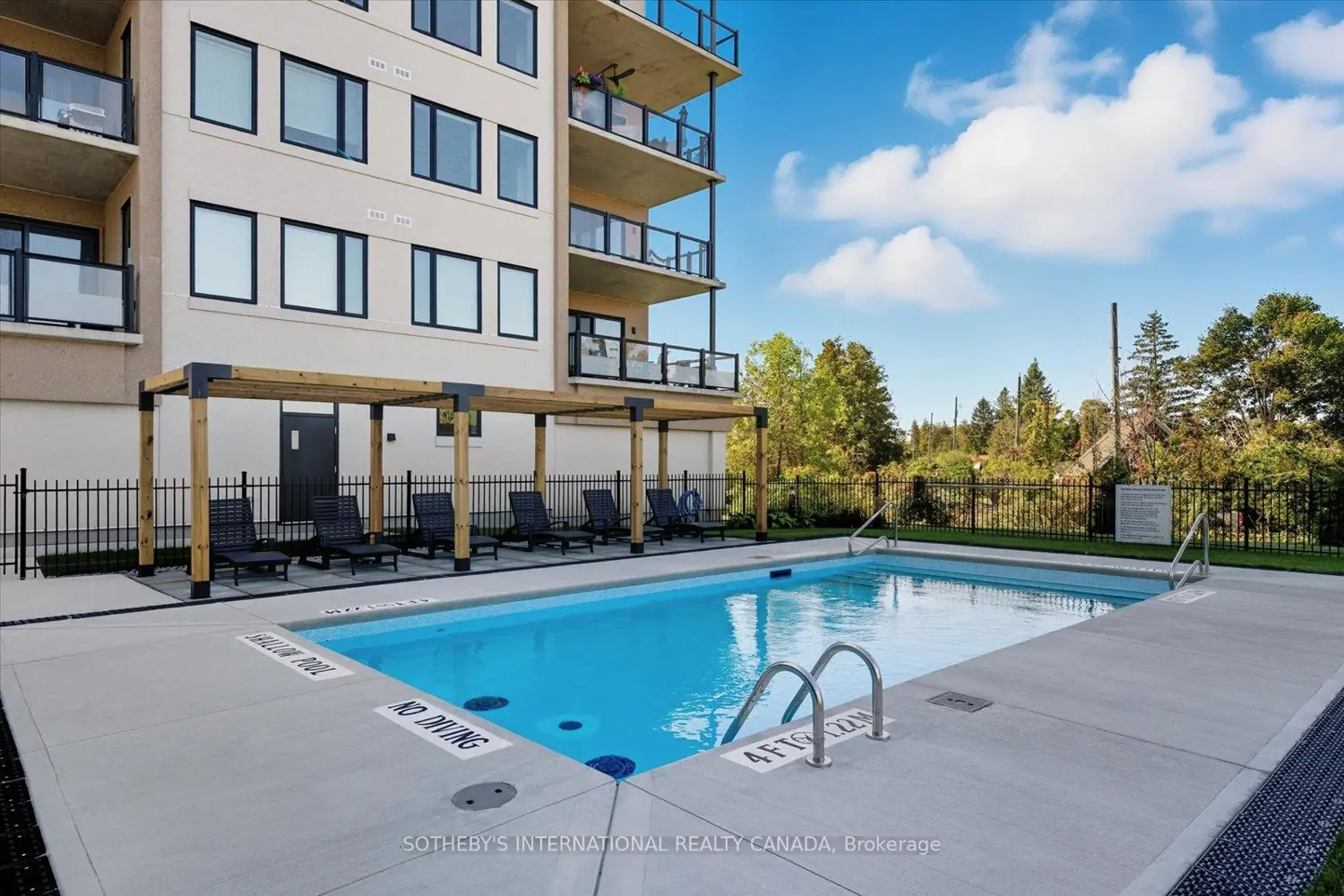 Additional image 10 of 19A West Street Penthouse 1