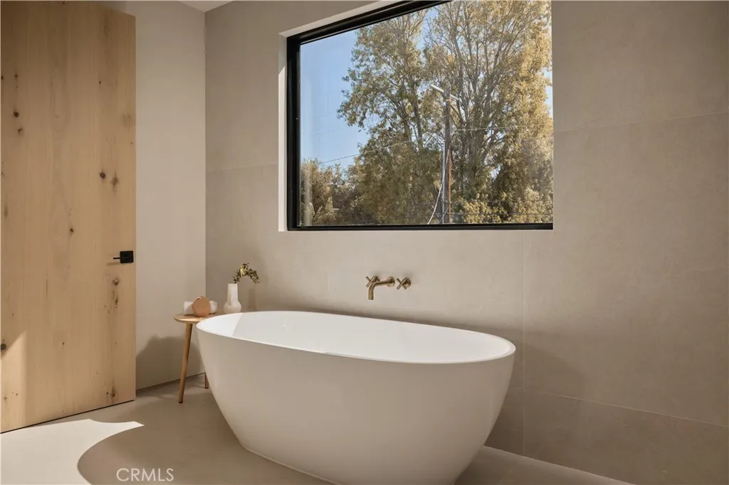 Additional image 73 of 13024 Bloomfield Street, Studio City, CA 91604