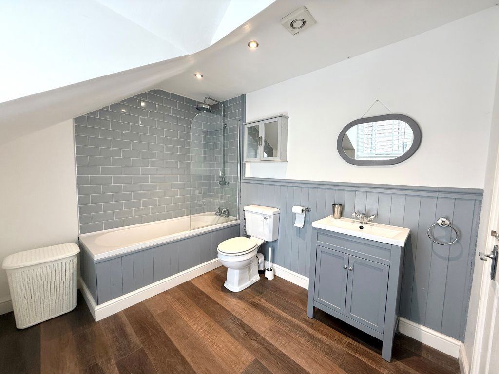 Additional image 12 of 4 bed semi-detached house to rentKnighton, Powys LD7