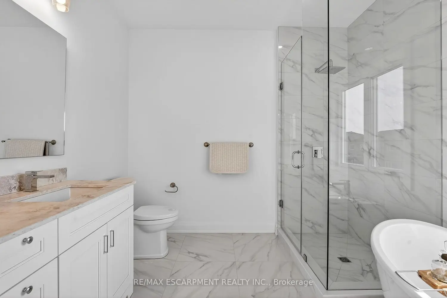 Additional image 15 of 8868 Angie Drive