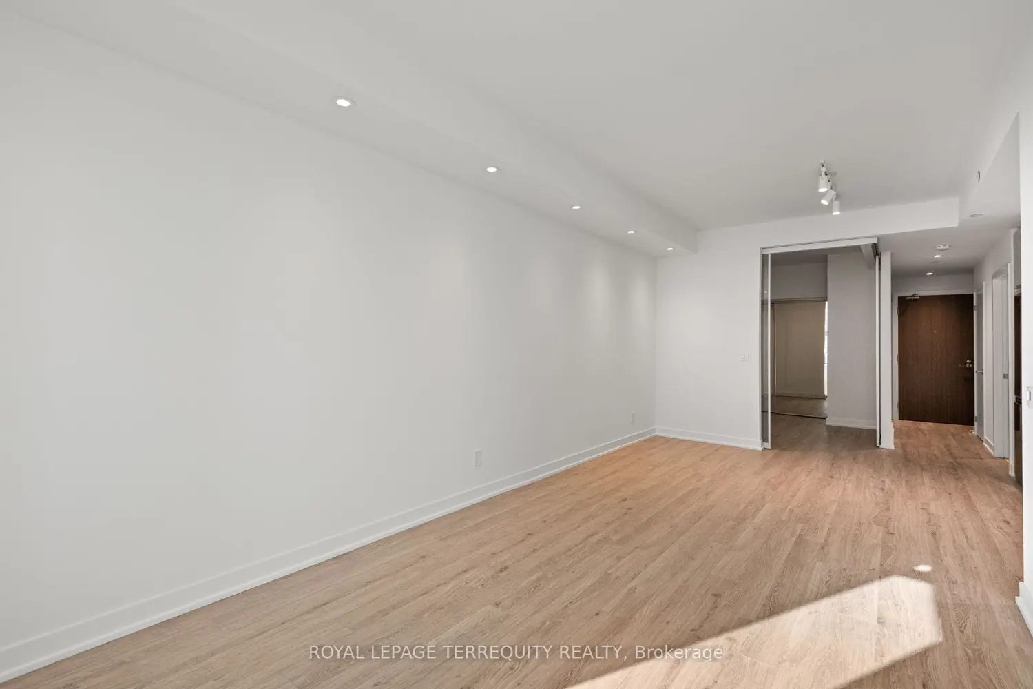 Additional image 9 of 1928 Lakeshore Boulevard 2506