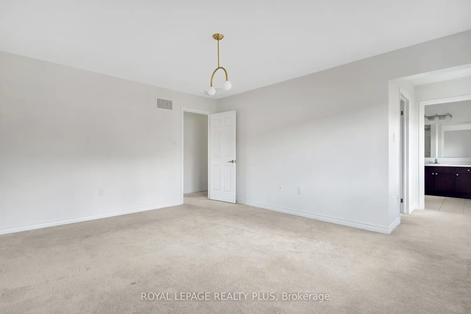 Additional image 16 of 267 Grovehill Crescent