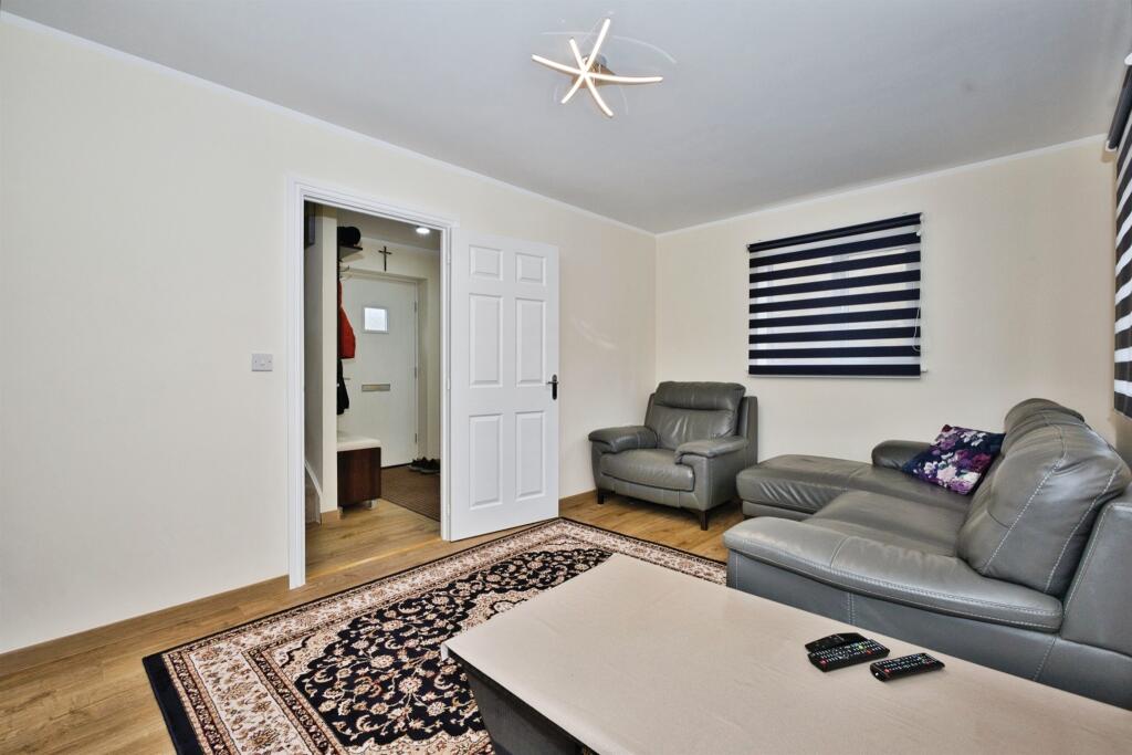 Additional image 7 of Kite Place, Brympton, Yeovil