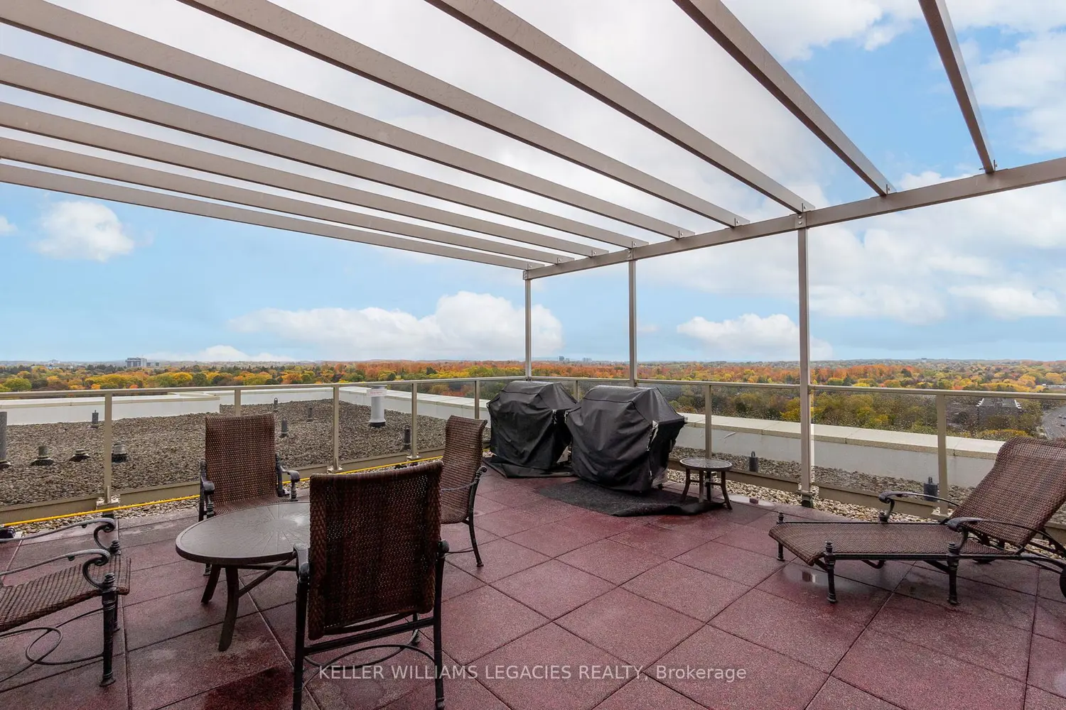 Additional image 16 of 223 Erb Street 1202