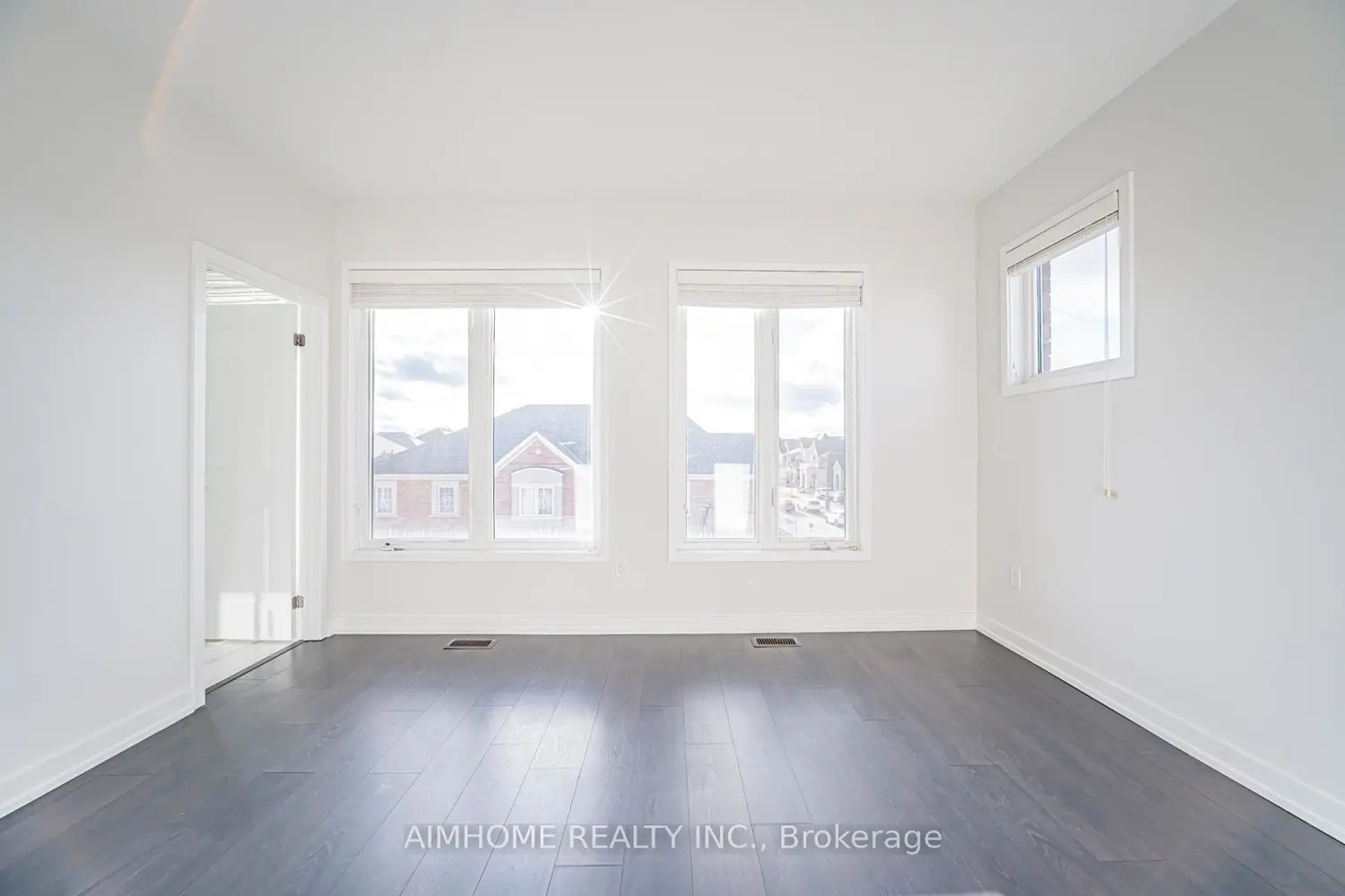 Additional image 10 of 220 Beaveridge Avenue