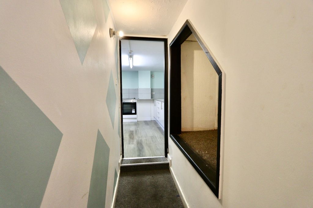 Additional image 12 of 1 bed flat to rentChepstow Road, Newport NP19