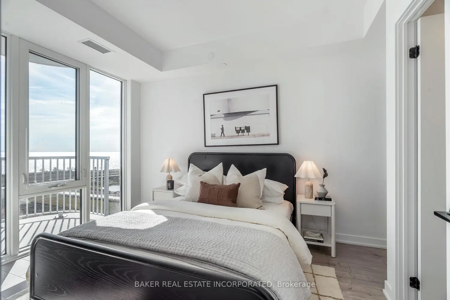 Additional image 6 of 220 Missinnihe Way 1205