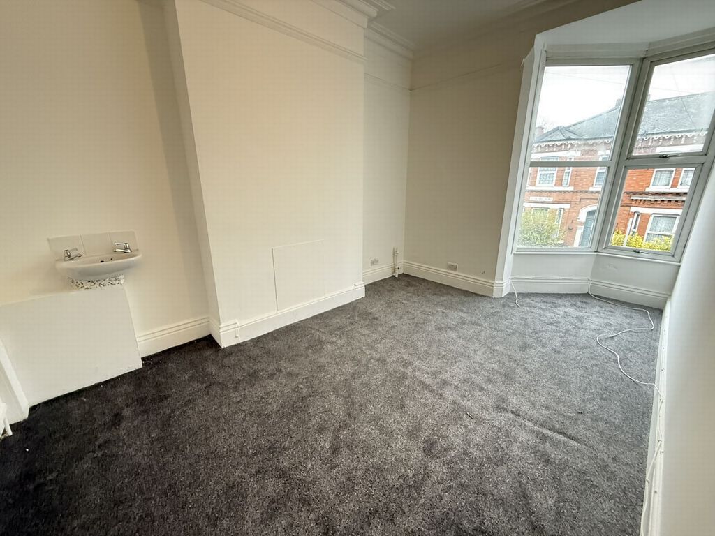7 bed shared accommodation to rentSt Peters Road, Highfields LE2 photo 4