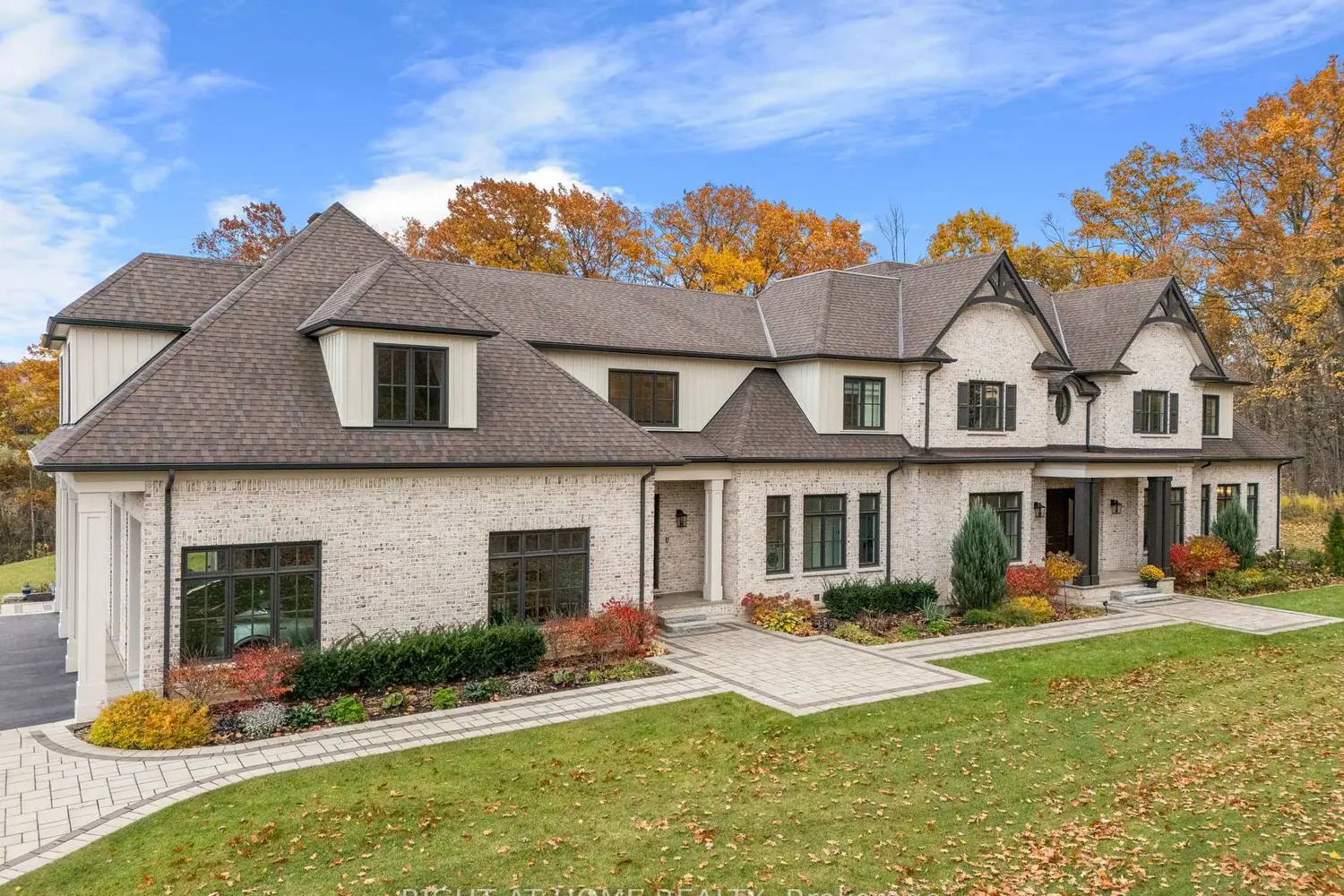 2606 Harvestmoon Lane