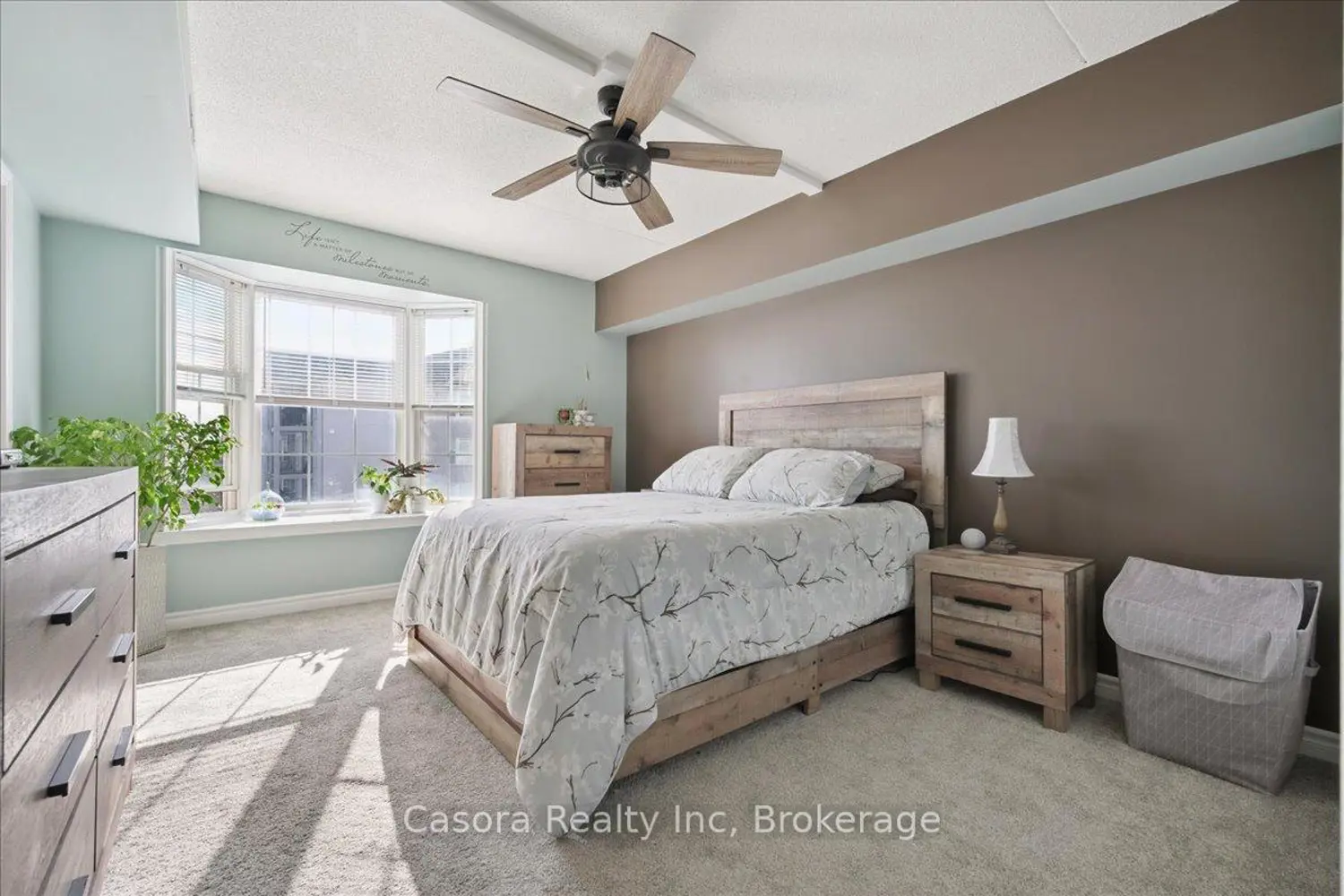 Additional image 16 of 1431 Walkers Line #301