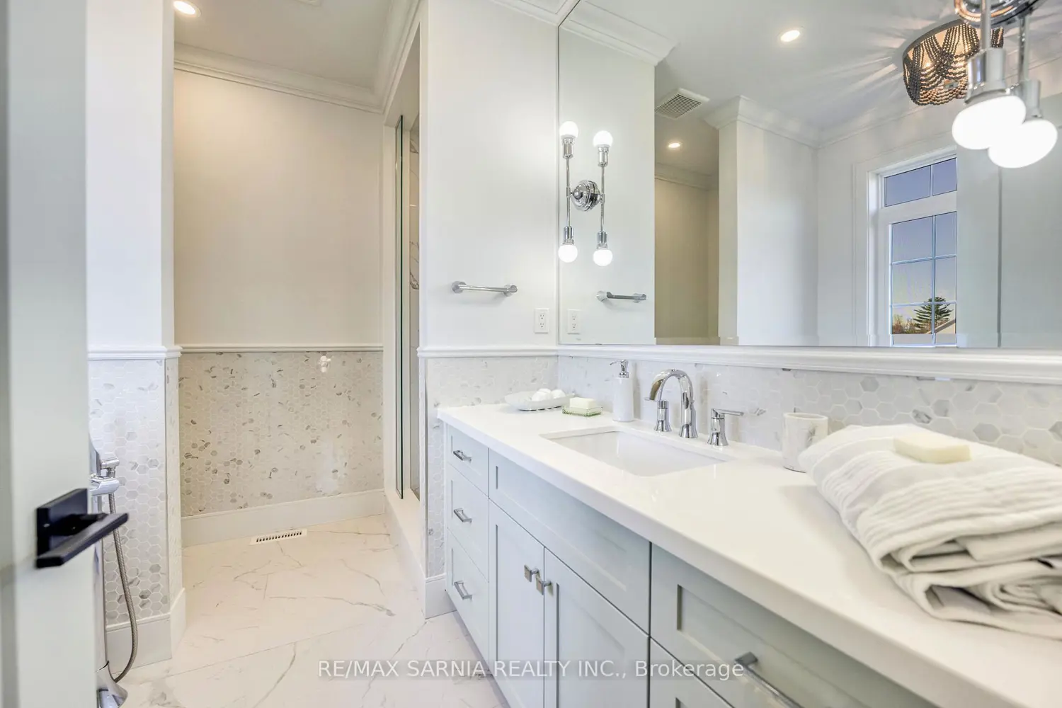 Additional image 10 of 4140 Boardwalk Avenue