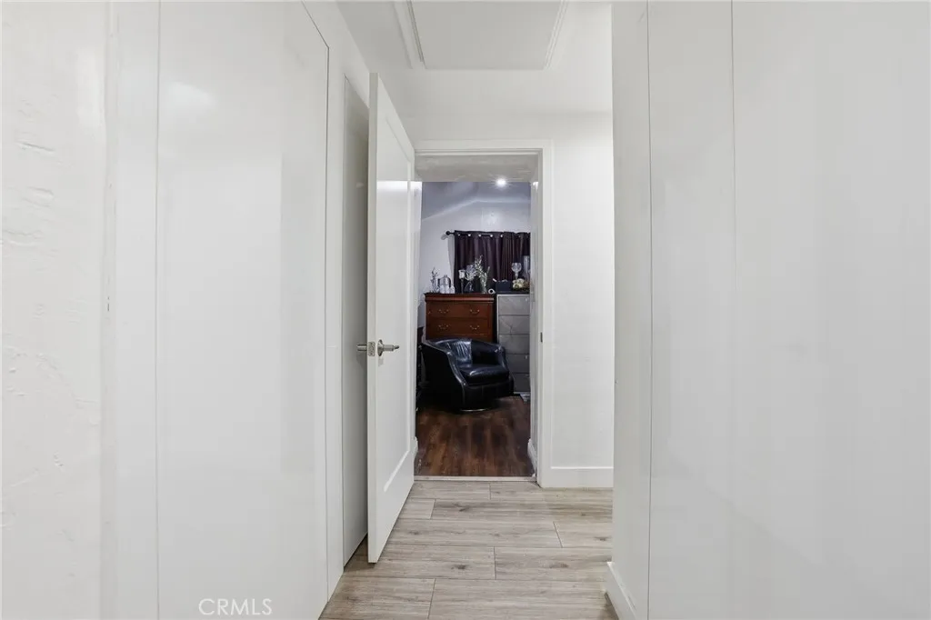 Additional image 50 of 10418 Samoa Avenue, Tujunga, CA 91042