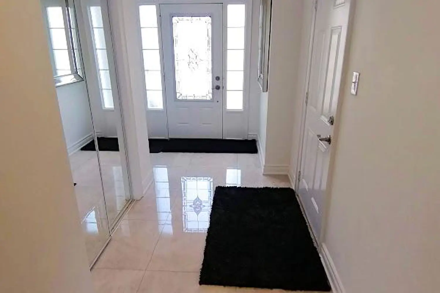 Additional image 2 of 51 Devineridge Avenue