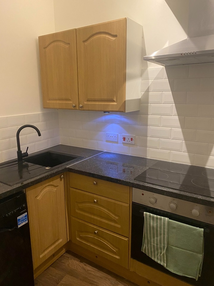 Additional image 6 of 2 Bed Flat, Calder Street, G42, N1 7GU