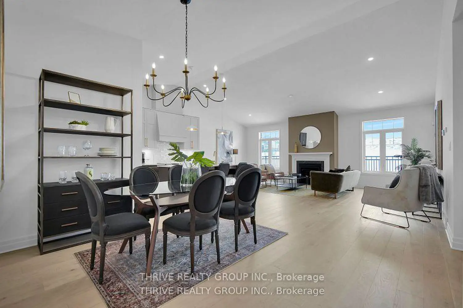 1080 Upperpoint Avenue 15 photo 3