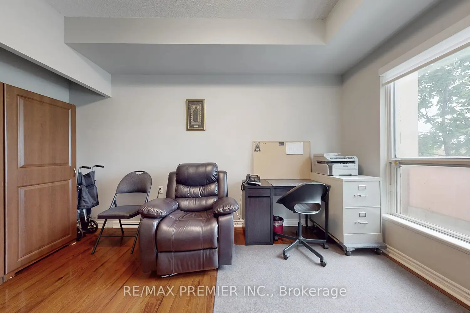 Additional image 8 of 810 Scollard Court 204