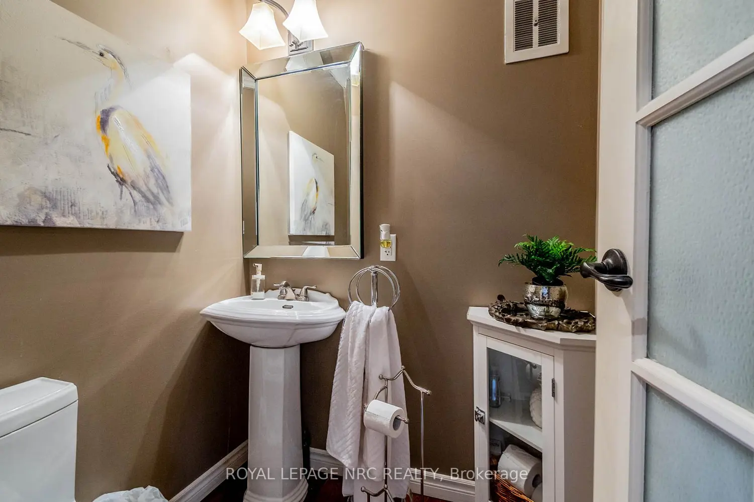 Additional image 12 of 6107 Barker Street