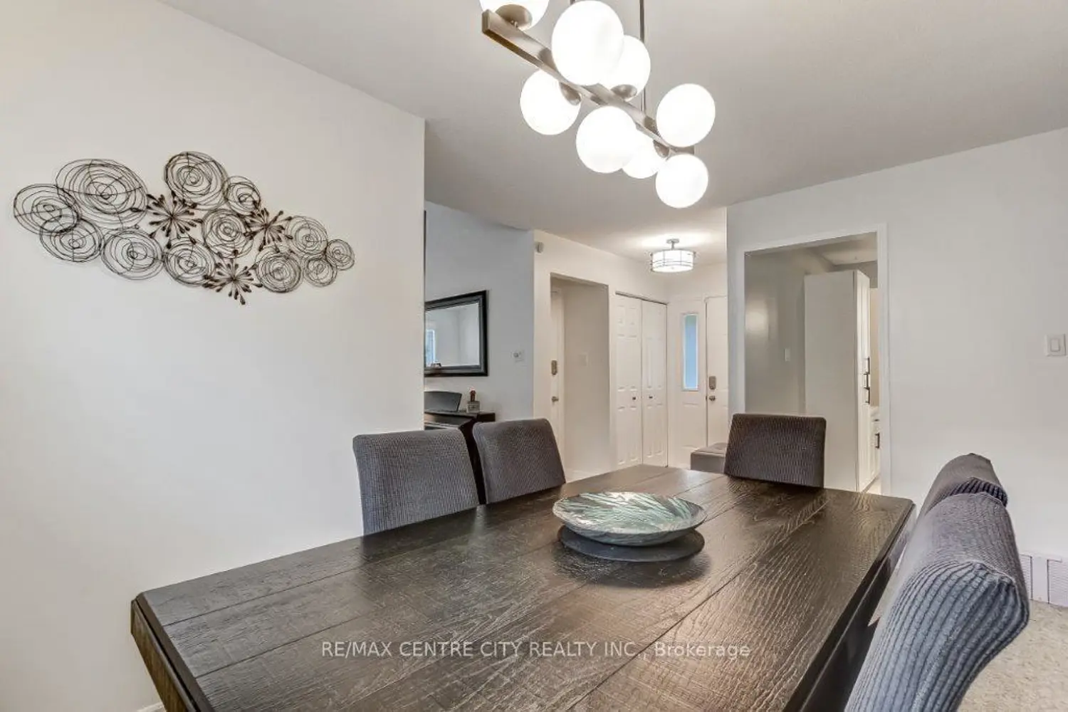 Additional image 9 of 2 Aldersbrook Crescent