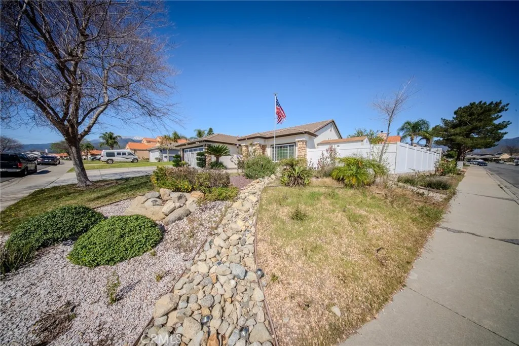 Additional image 78 of 2786 Plaza Serena Dr, Rialto, CA 92377