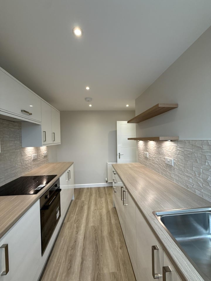 2 Bed Flat, Balcarres Avenue, G12, N1 7GU