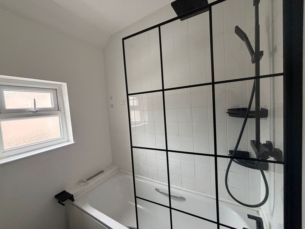 Additional image 7 of 4 bed end terrace house to rentWhittington Street, Neath SA11