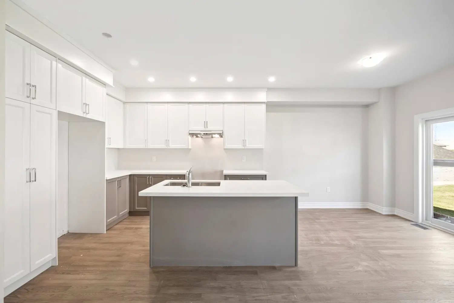 Additional image 10 of 13 Hildred Cushing Way