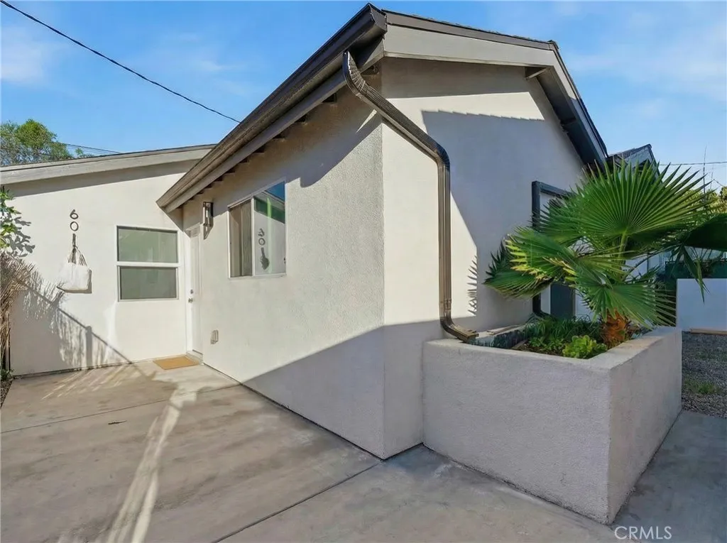 Additional image 4 of 6011 Arlington Ave, Los Angeles, CA 90043