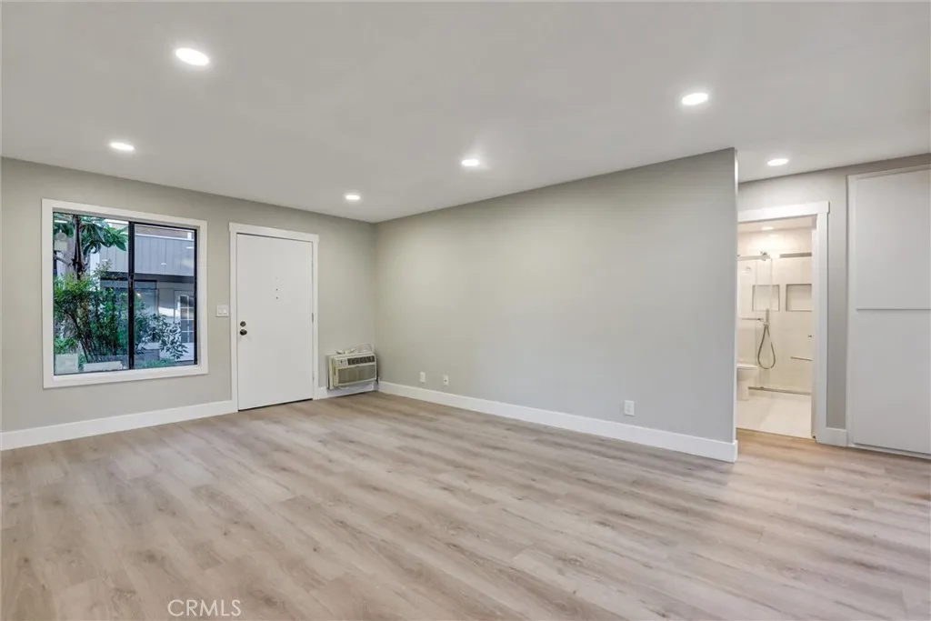 Additional image 6 of 93 Streamwood, Irvine, CA 92620