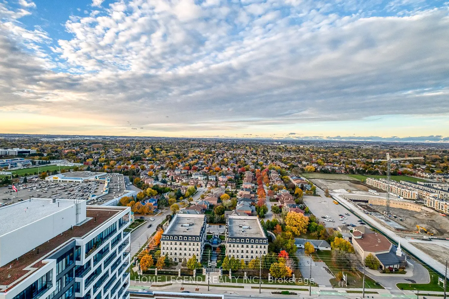 Additional image 11 of 18 Water Walk Drive 3108