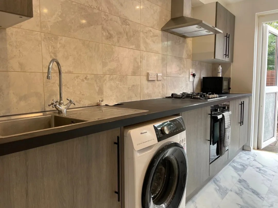 Additional image 8 of 3 Bed Detached House, Keith Court, G11, N1 7GU