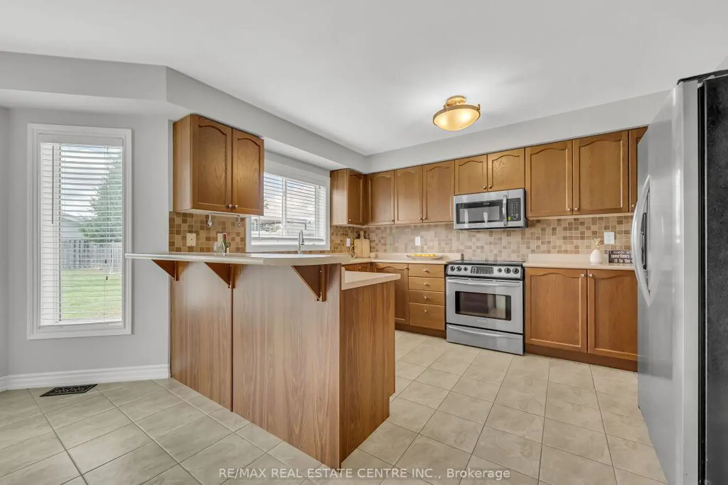 Additional image 7 of 45 Stonemount Crescent