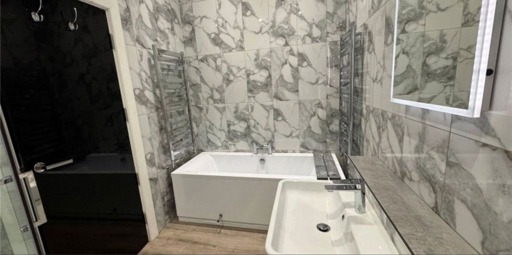 Additional image 5 of 2 bed flat to rentLord Street West, Birkdale, Southport PR8