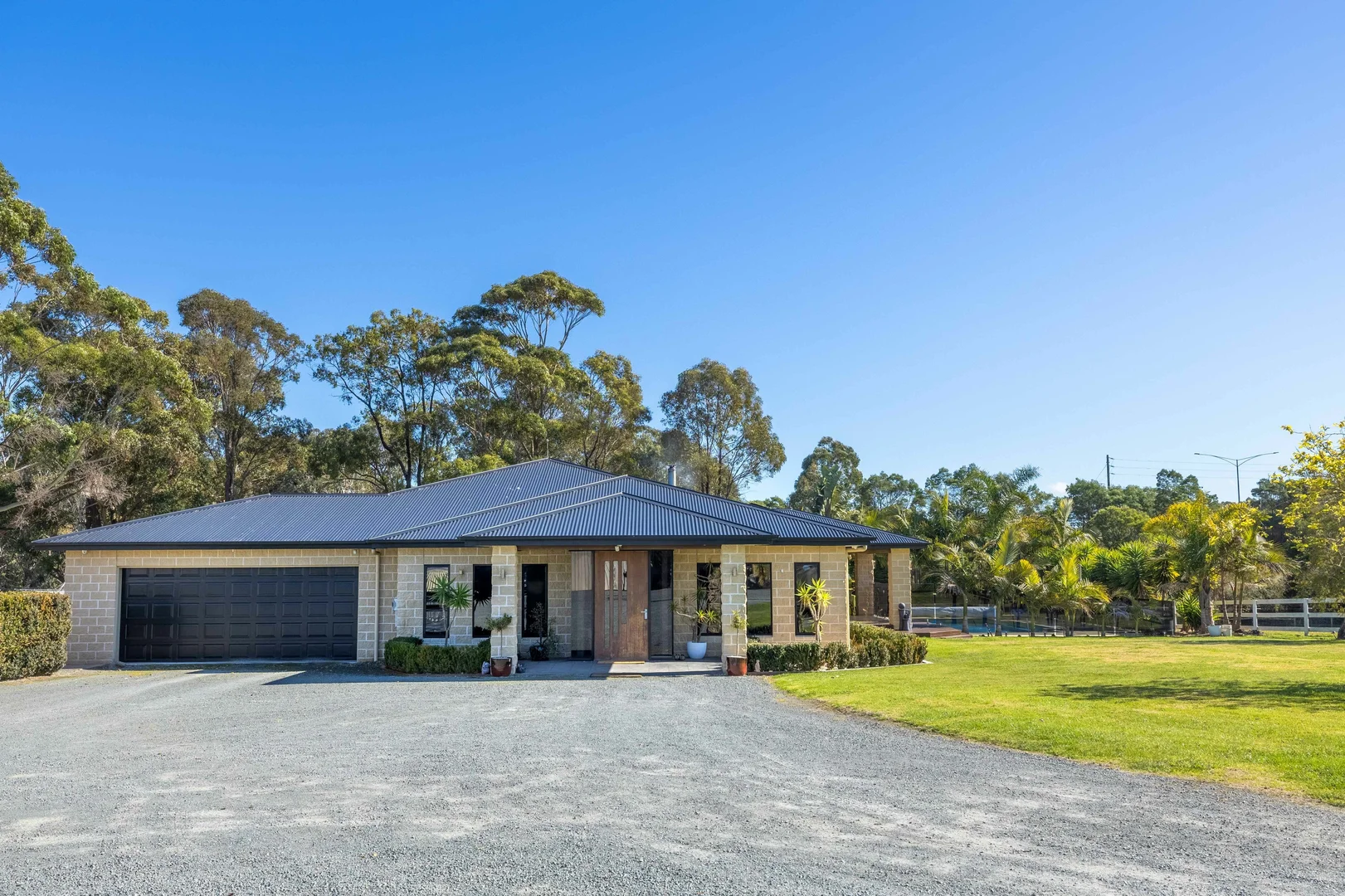 Additional image 2 of 14 Lake Tyers Beach Rd, Lakes Entrance VIC 3909