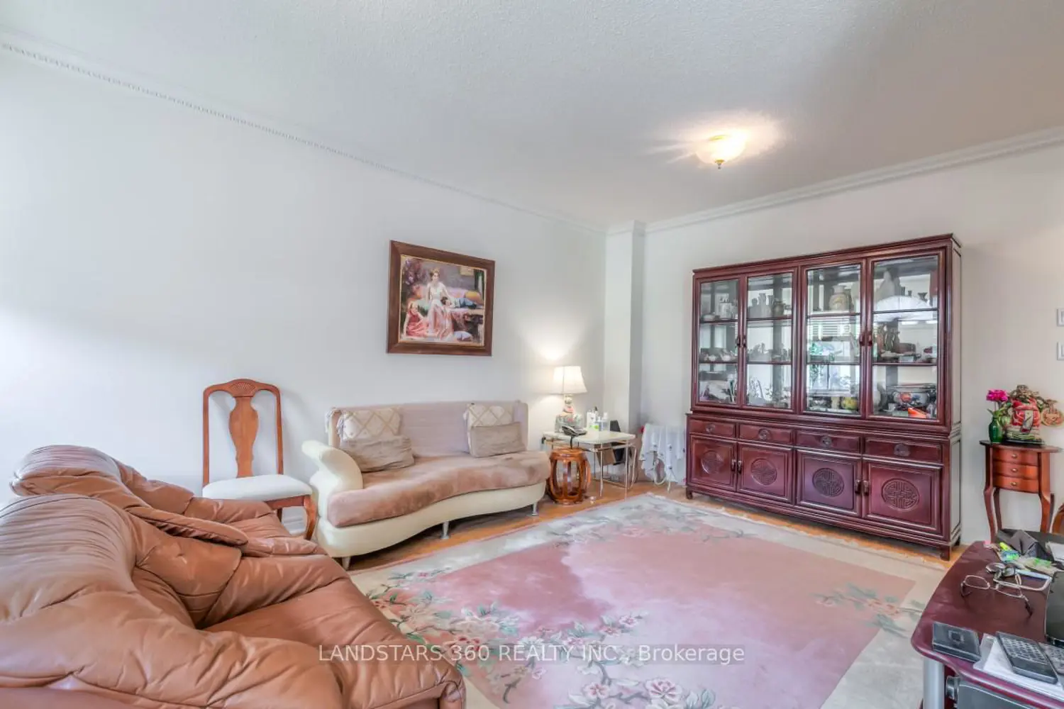 Additional image 5 of 343 Castlemore Avenue