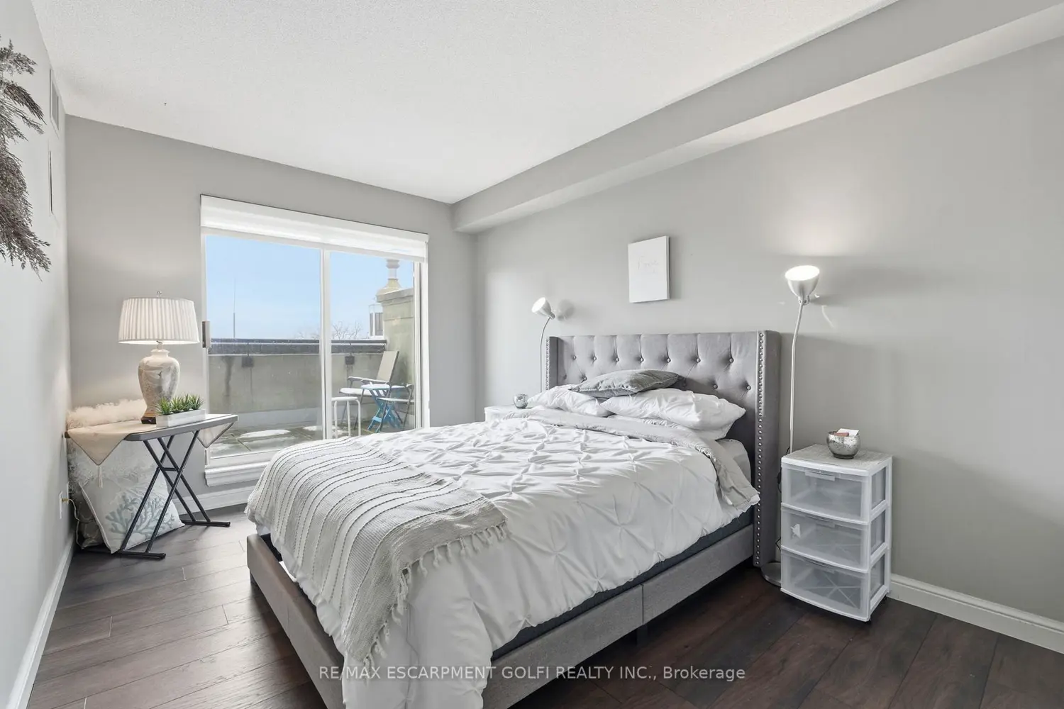 Additional image 15 of 430 Pearl Street 403