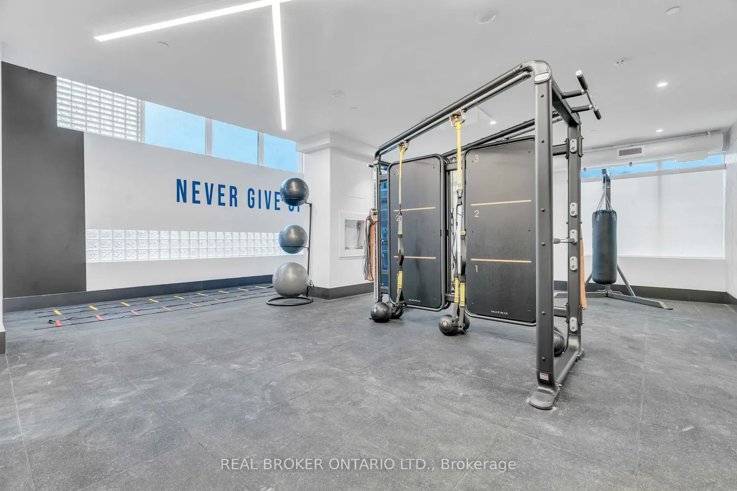 Additional image 15 of 55 Duke Street 322