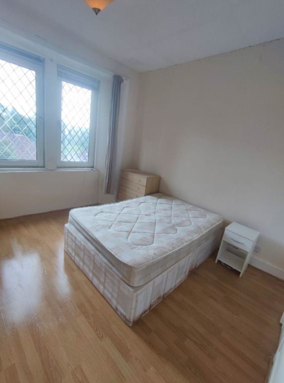 Additional image 3 of 1 bed flat to rentGeorge Street, Paisley, Renfrewshire PA1