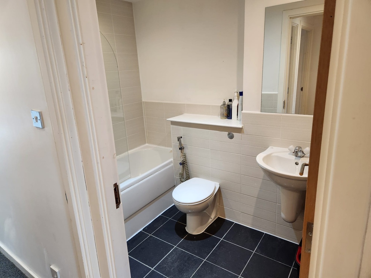 Additional image 17 of 2 Bed Flat, Stobcross Street, G3, N1 7GU