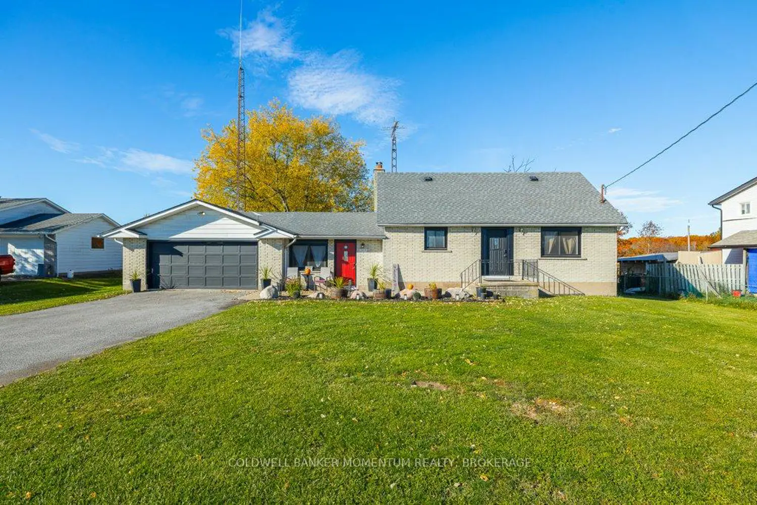 1505 Stevensville Road photo 2