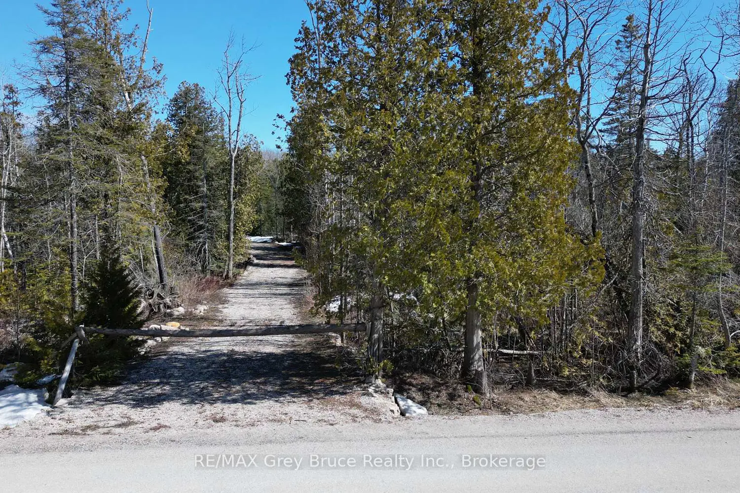 Additional image 16 of 31 Baise Avenue