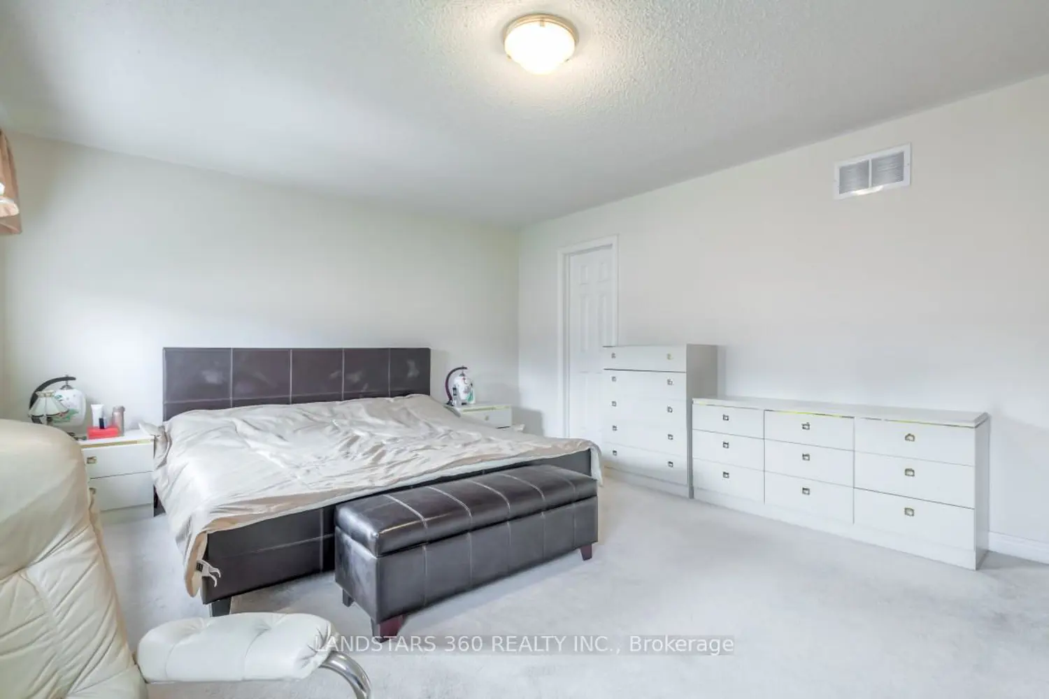 Additional image 9 of 343 Castlemore Avenue