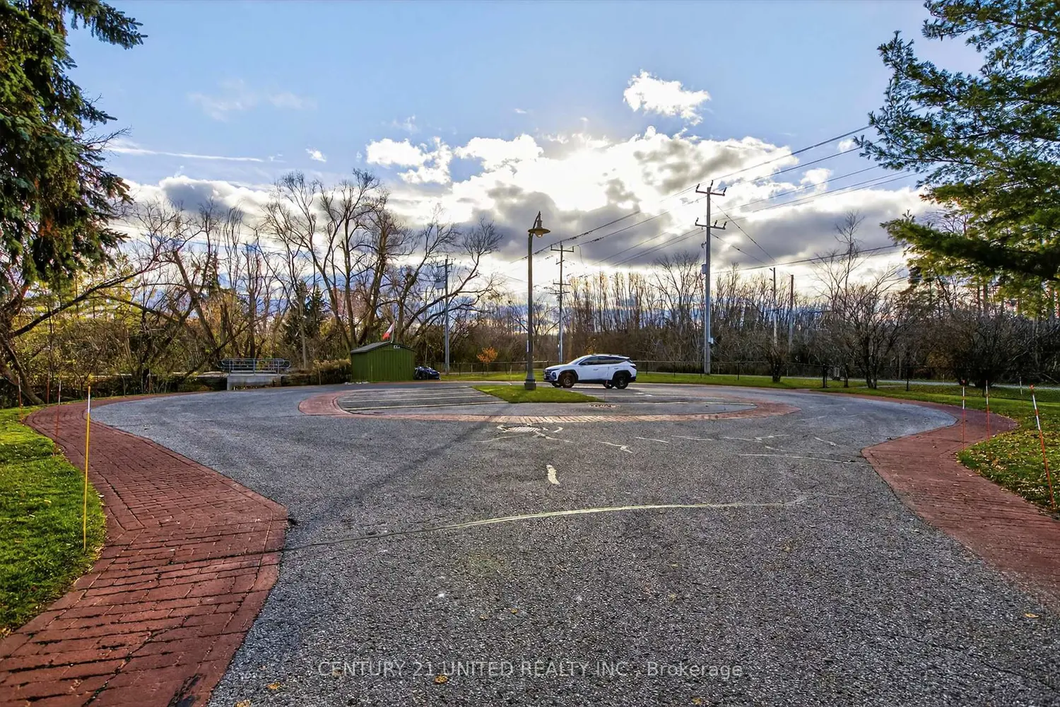 Additional image 18 of 1121 Armour Road 22