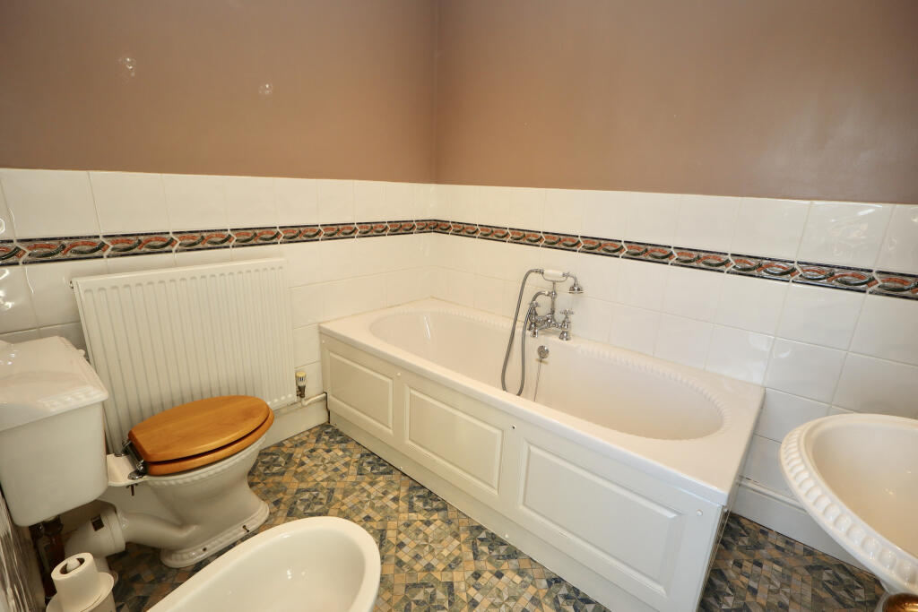 Additional image 6 of Central Wells